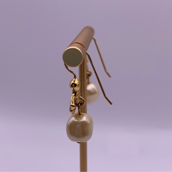 Vintage Elegant Gold Tan Fan Faux Pearl Dangle Earrings - Picture 6 of 8
